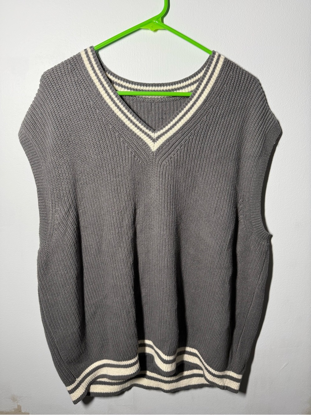 Gray V-Neck Knit Sweater Vest with Cream Trim